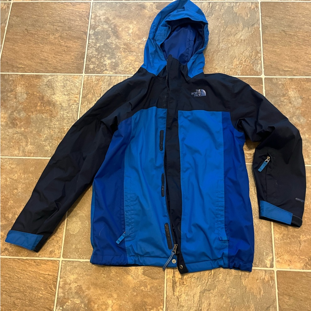 THE NORTH FACE BOYS RAIN JACKET